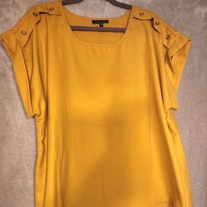 New glory yellow/gold blouse with buttons and pink lace shimmer tank top